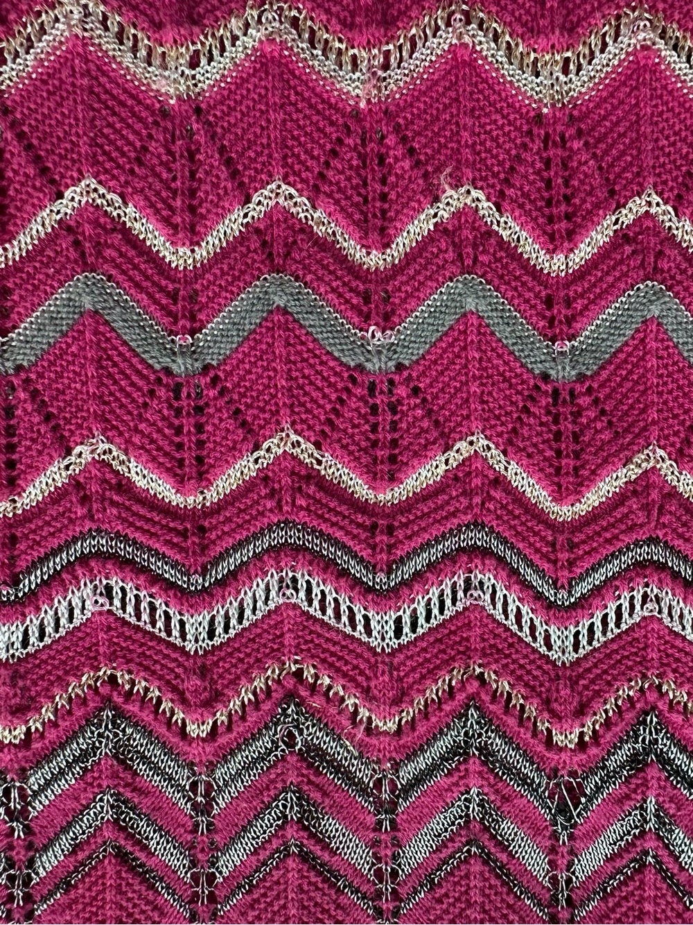 M Missoni Chevron Knit Long-Sleeve Dress in Pink. Size Italian 38 - Picture 16 of 16